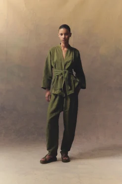 Ama, pantalón en lino y seda verde