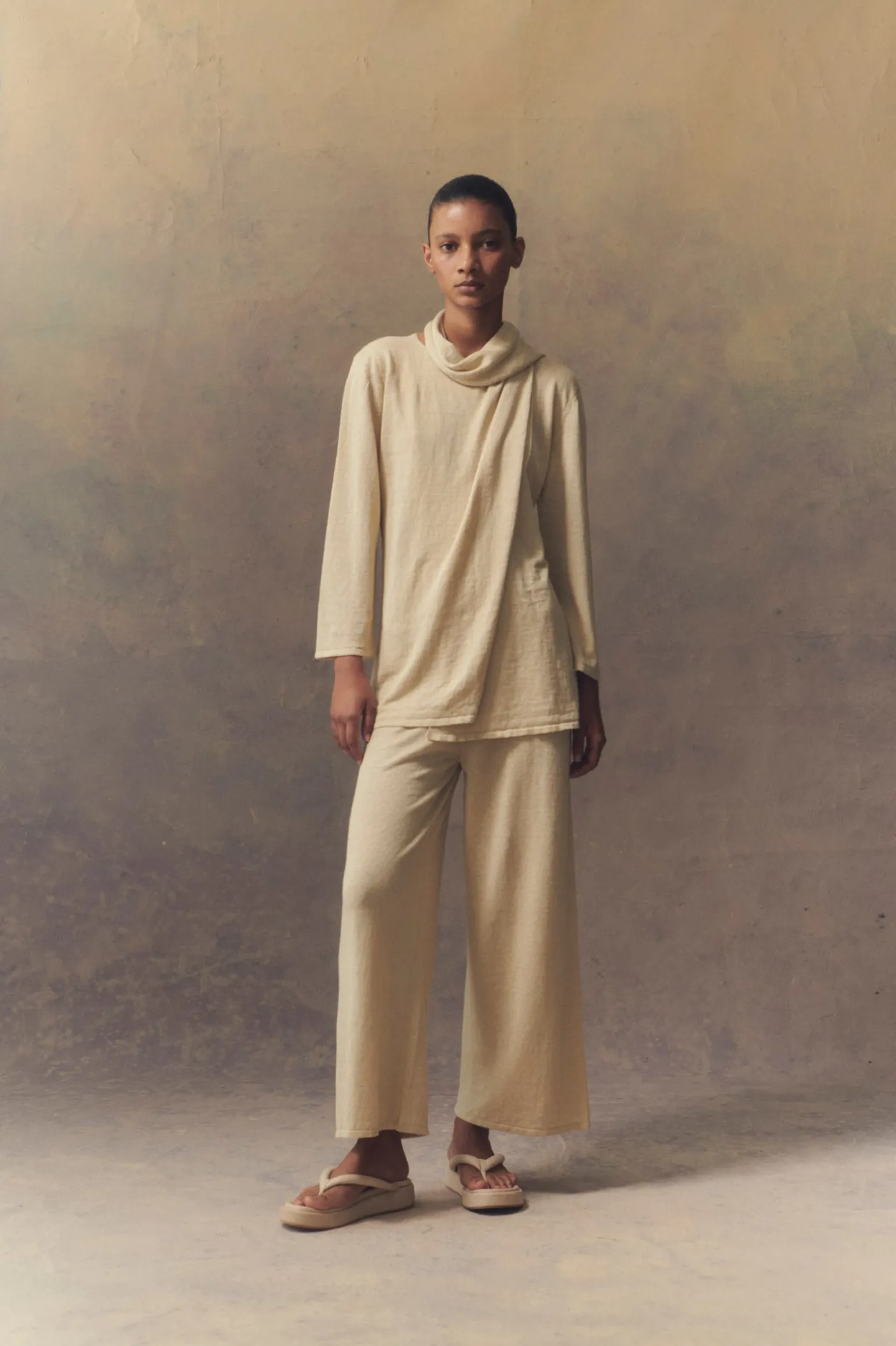 Botanica, pantalón en punto de lino crudo