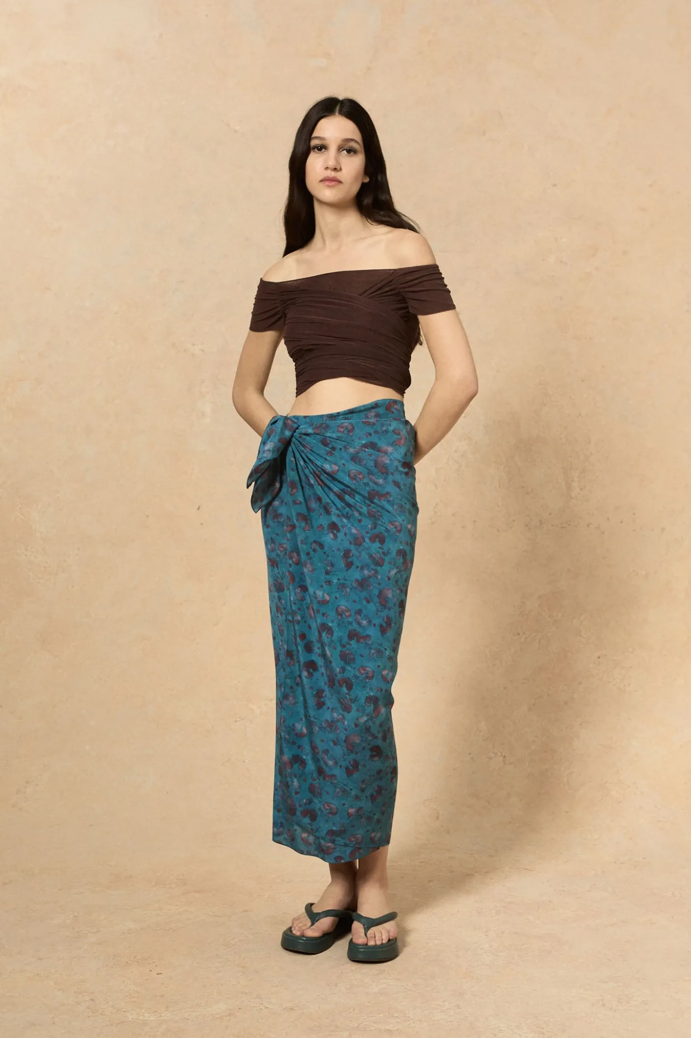 Camaron, isla print stretch silk skirt