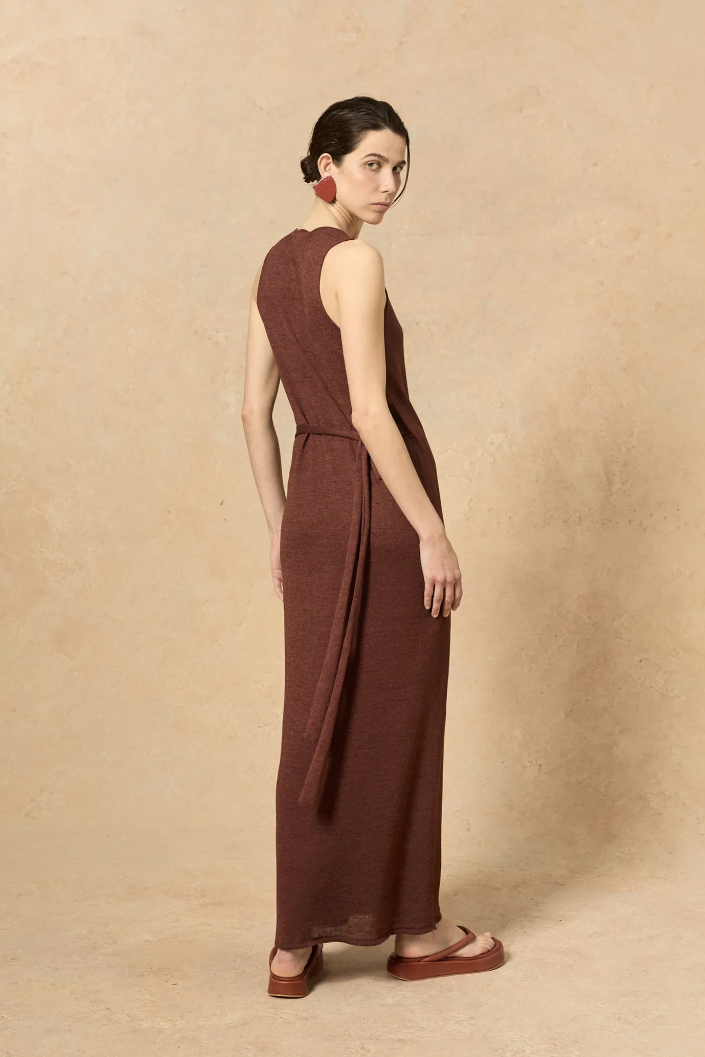 Canton, vestido cruzado de punto granate