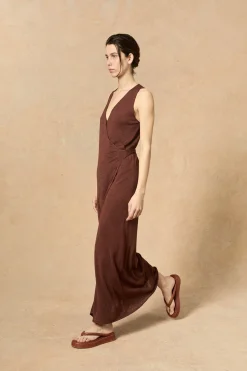 Canton, vestido cruzado de punto granate
