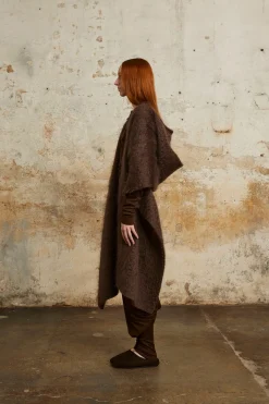 Ciel, black mohair hood
