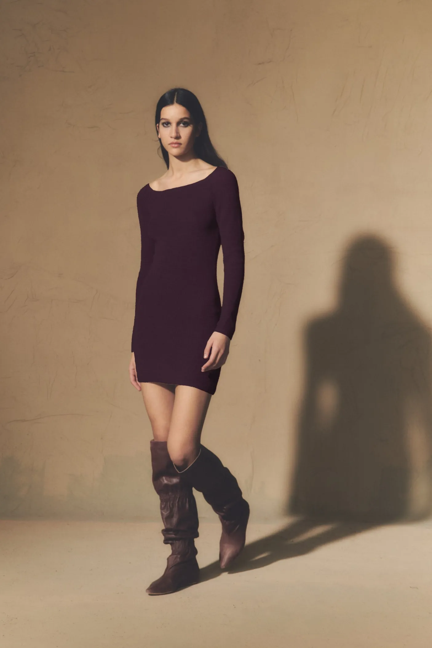 Circe, bota burdeos