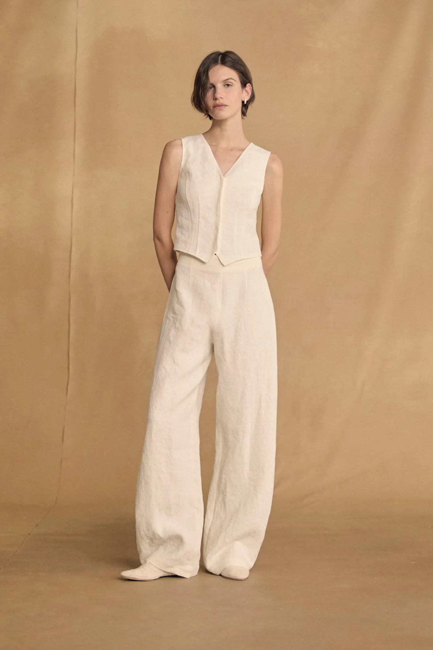 Costa, ivory linen vest