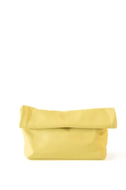 Delhi L, clutch grande en cuero amarillo