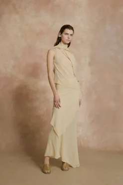 Dora, long skirt in beige silk georgette