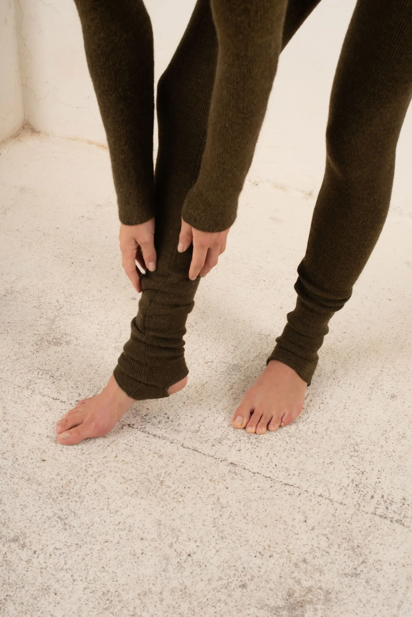 Elmer, leggings en baby alpaca y lana merino kaki