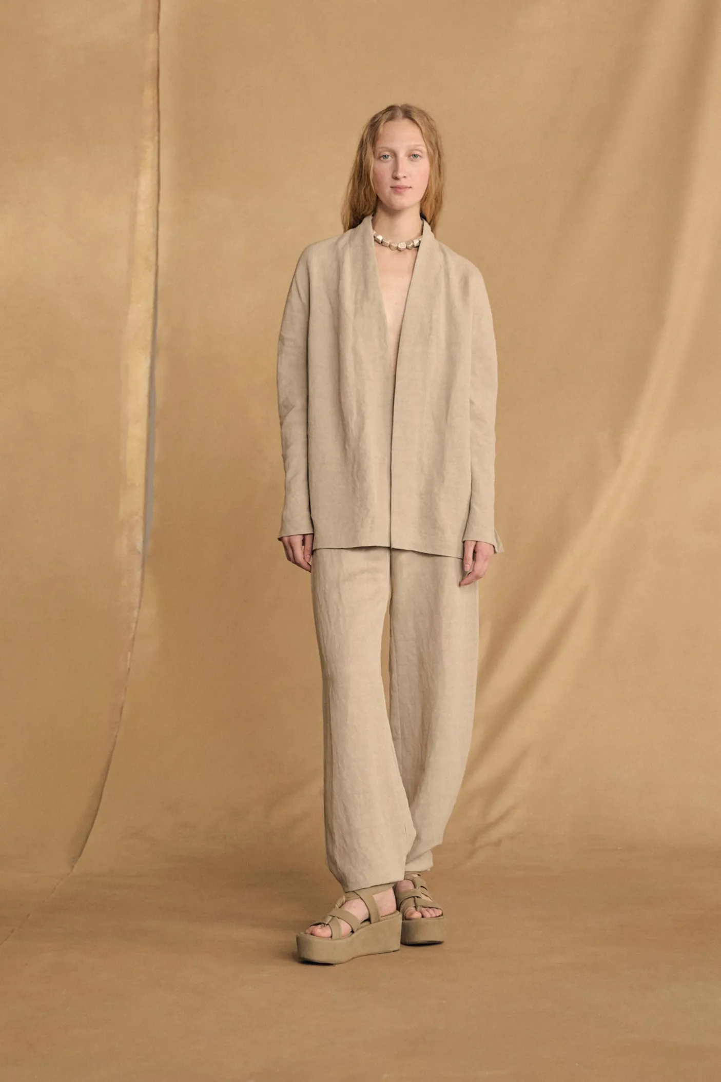 Fania, pantalon de lino y viscosa piedra