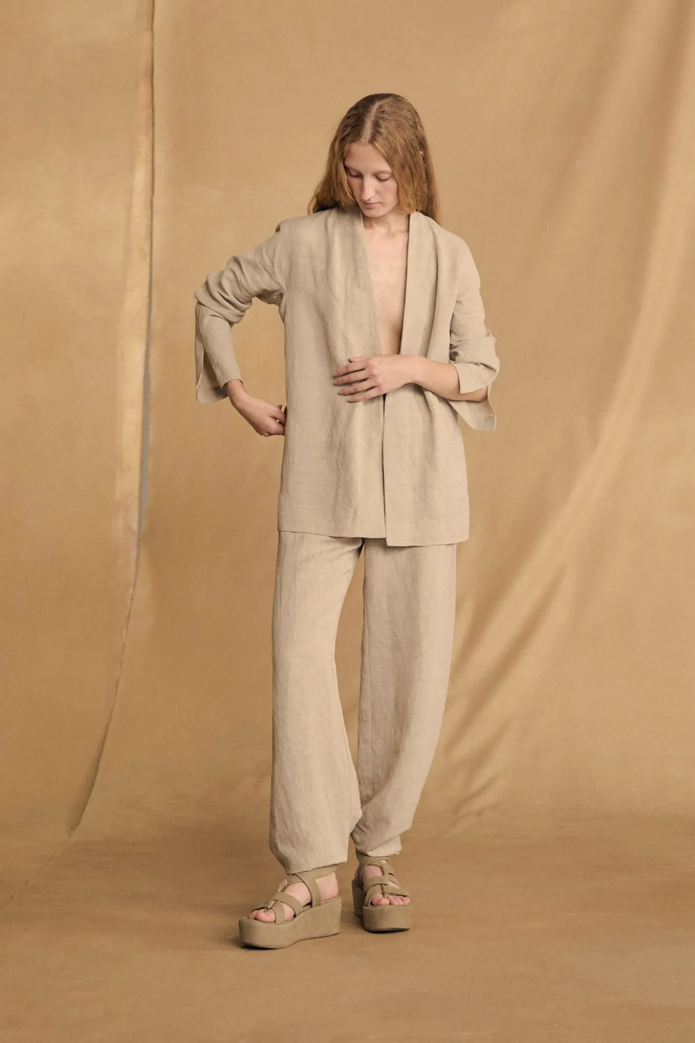 Fania, pantalon de lino y viscosa piedra