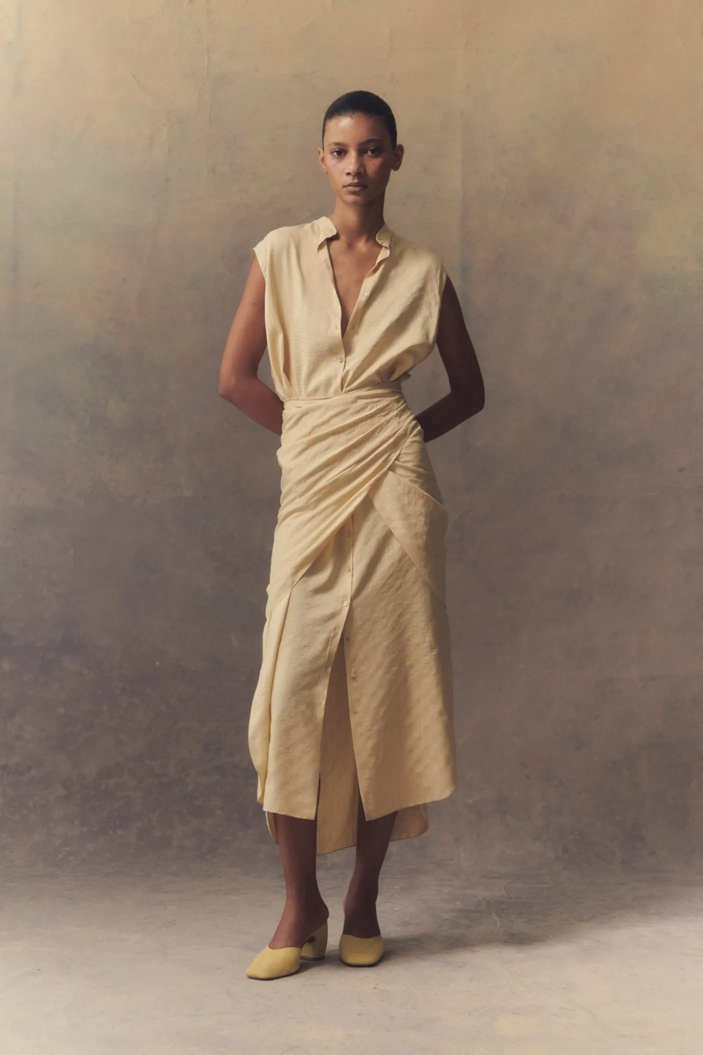 Frances, dress in vanilla silk