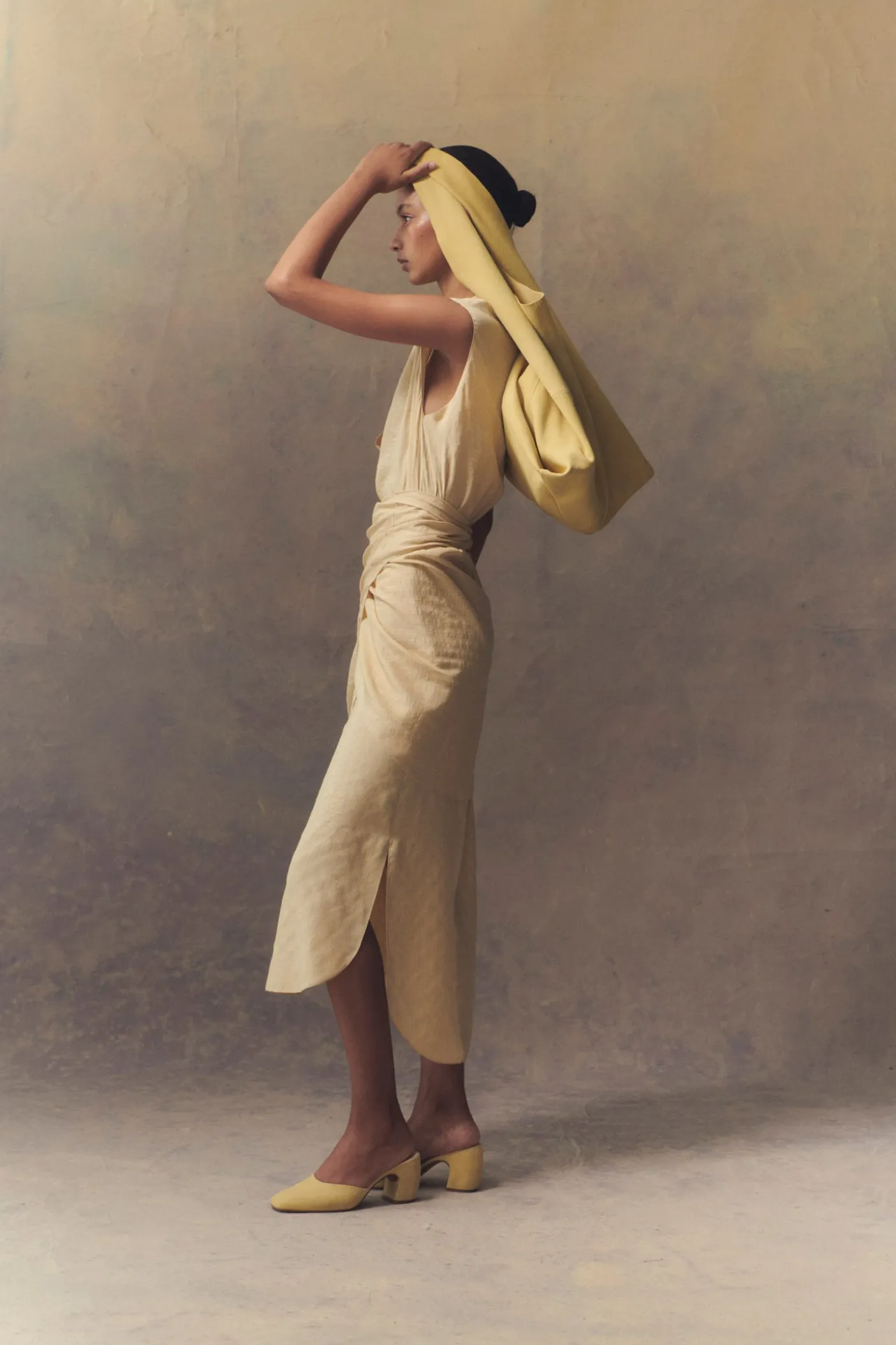 Frances, dress in vanilla silk