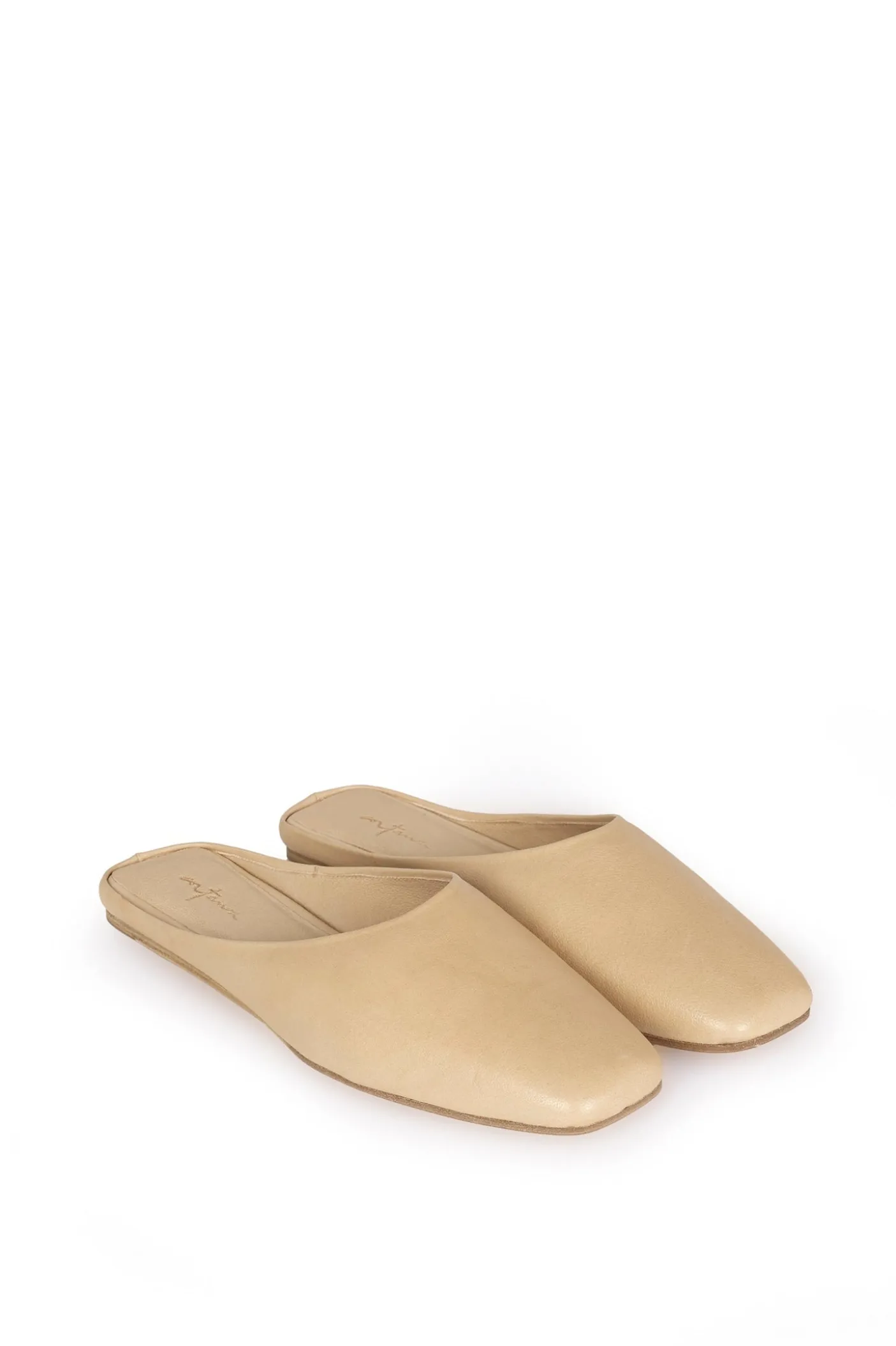 Jackie, mule en cuero beige