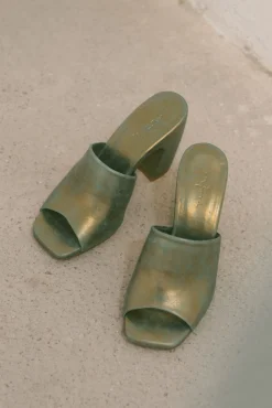 Janis, mules de cuero bronce turquesa