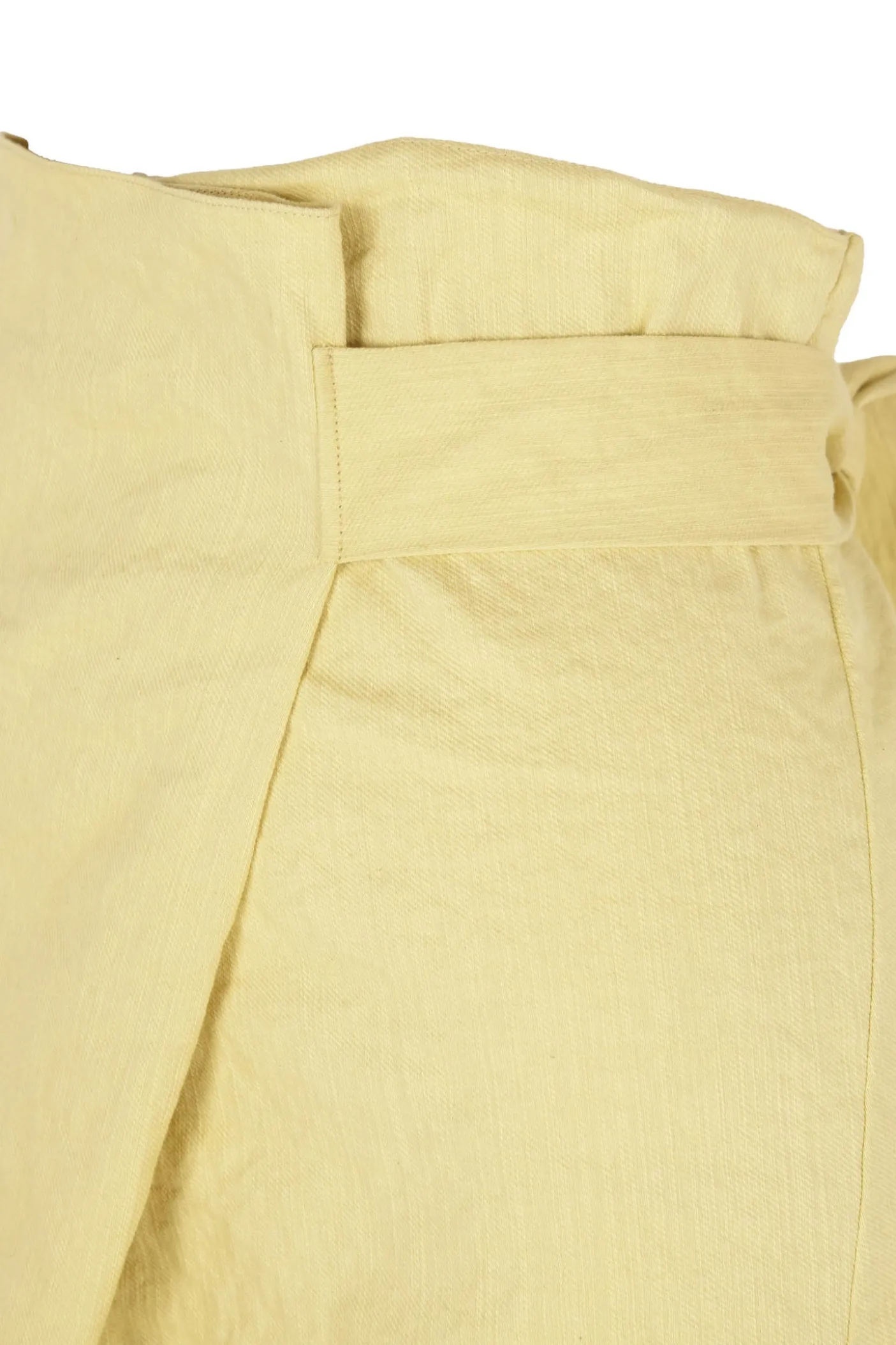 Limon, pale yellow high-waisted pants