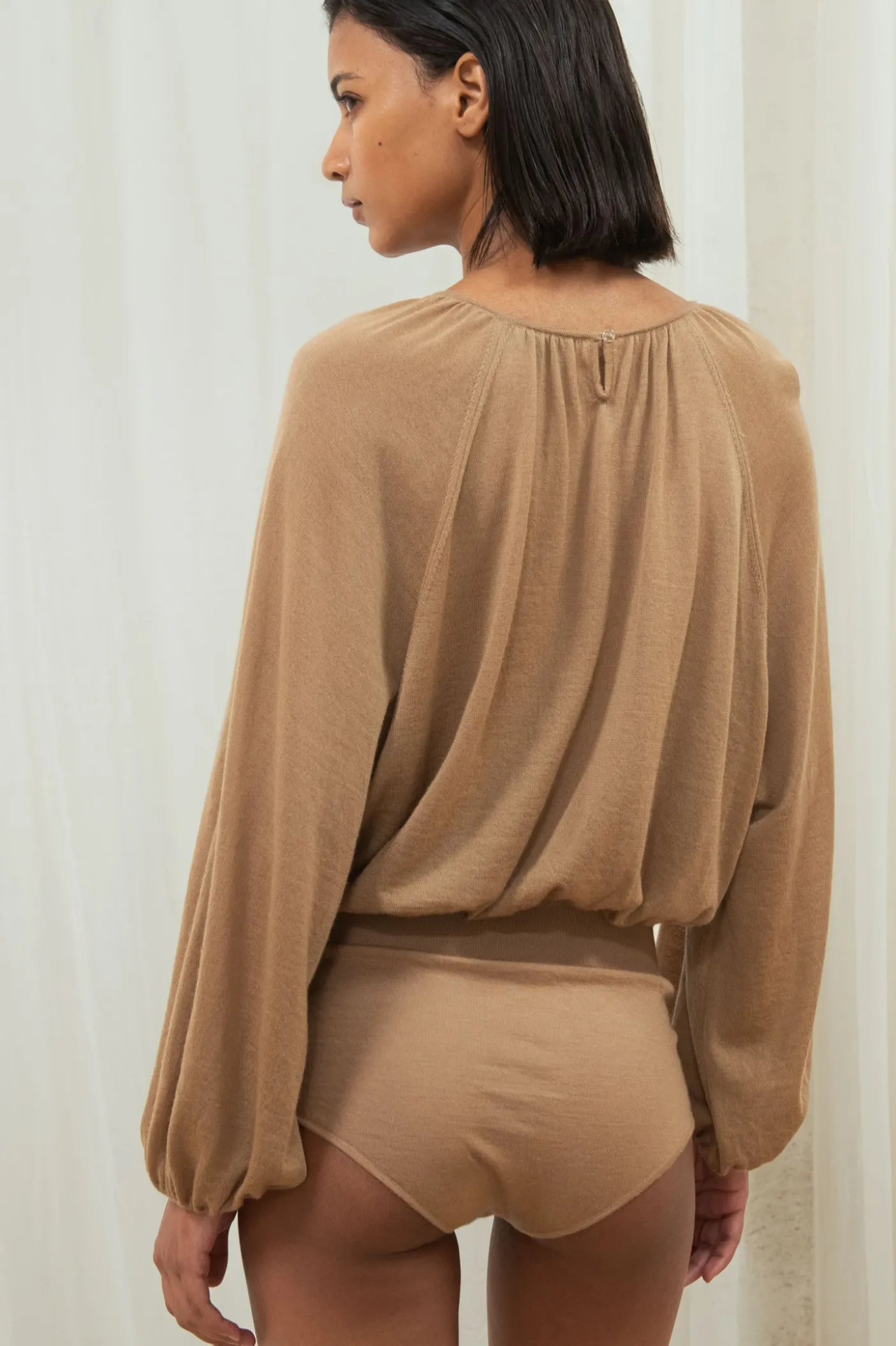Maris, cocoa cashmere top