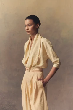 Mira, pantalón de talle alto melocotón claro