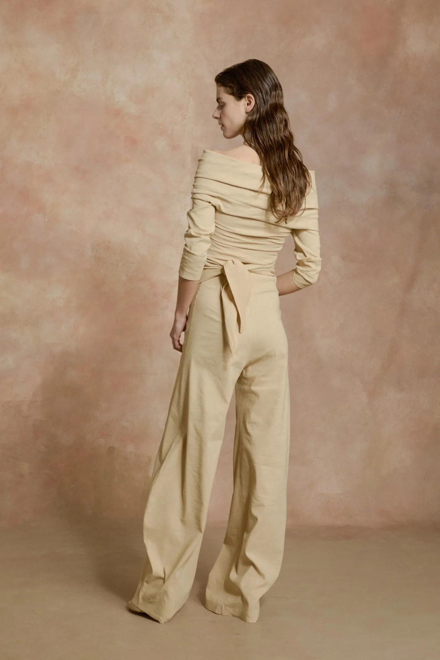 Mite, beige wrap pants