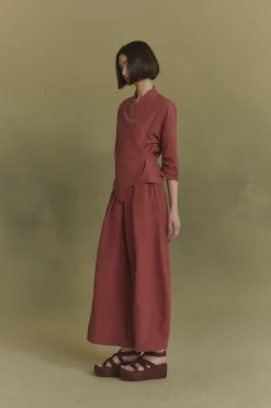 Mona, chaqueta de lino y seda fresa