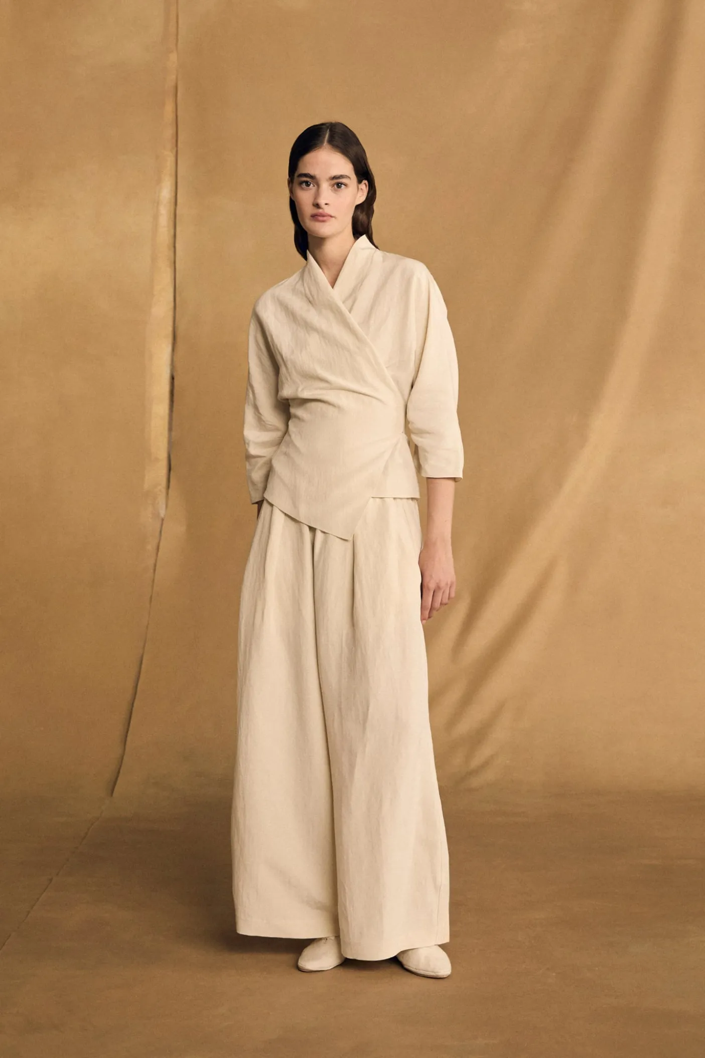 Mona, pantalon de lino y seda marfil