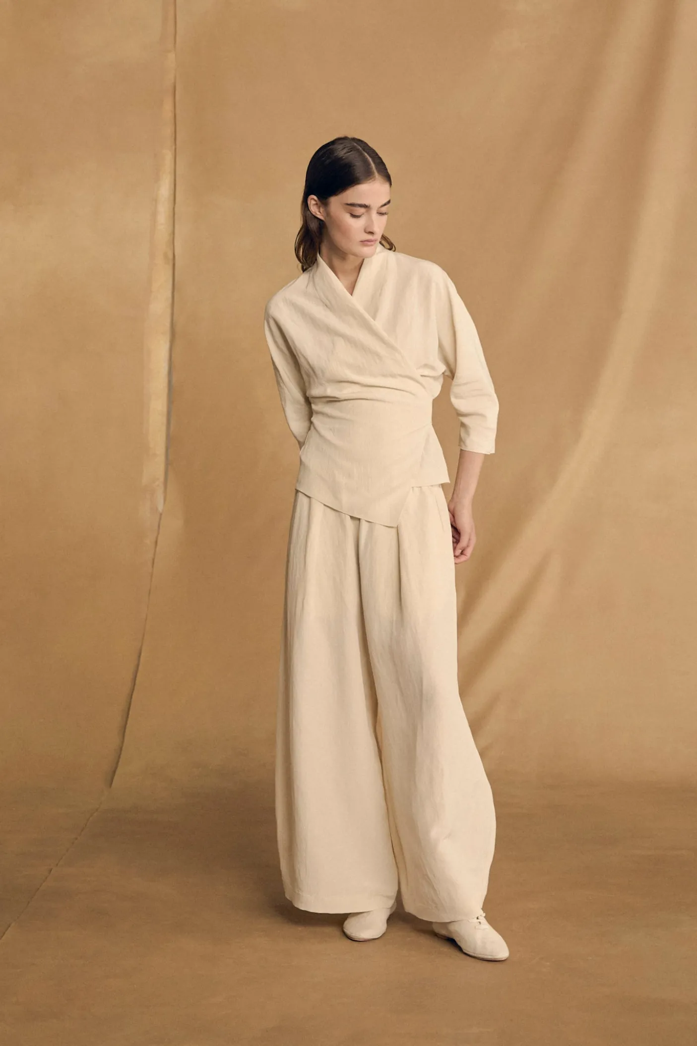 Mona, pantalon de lino y seda marfil