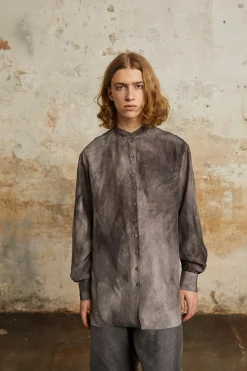 Park, camisa en seda lila maltinto