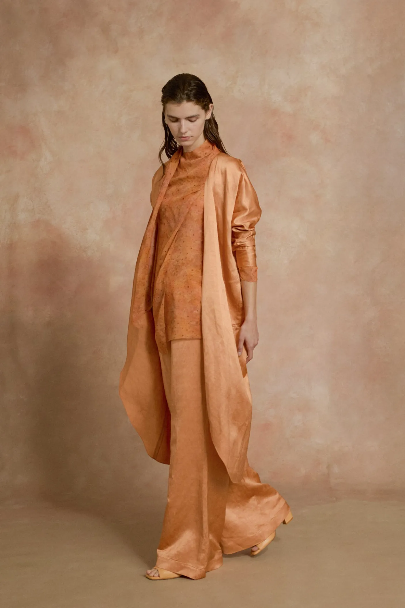 Paz, chaqueta larga mandarina