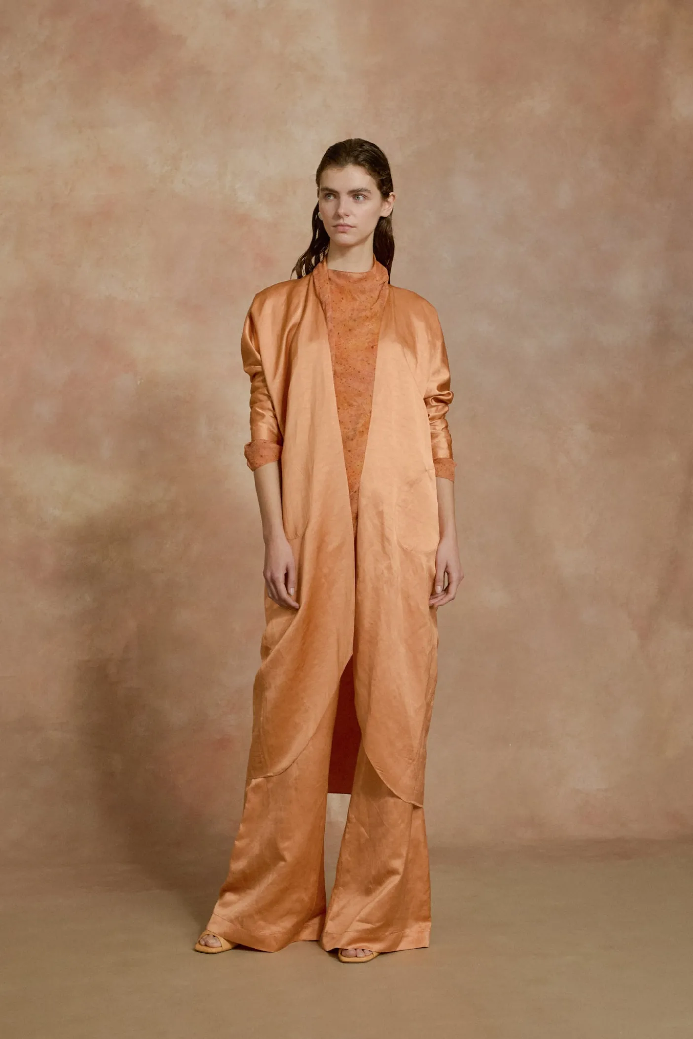 Paz, chaqueta larga mandarina