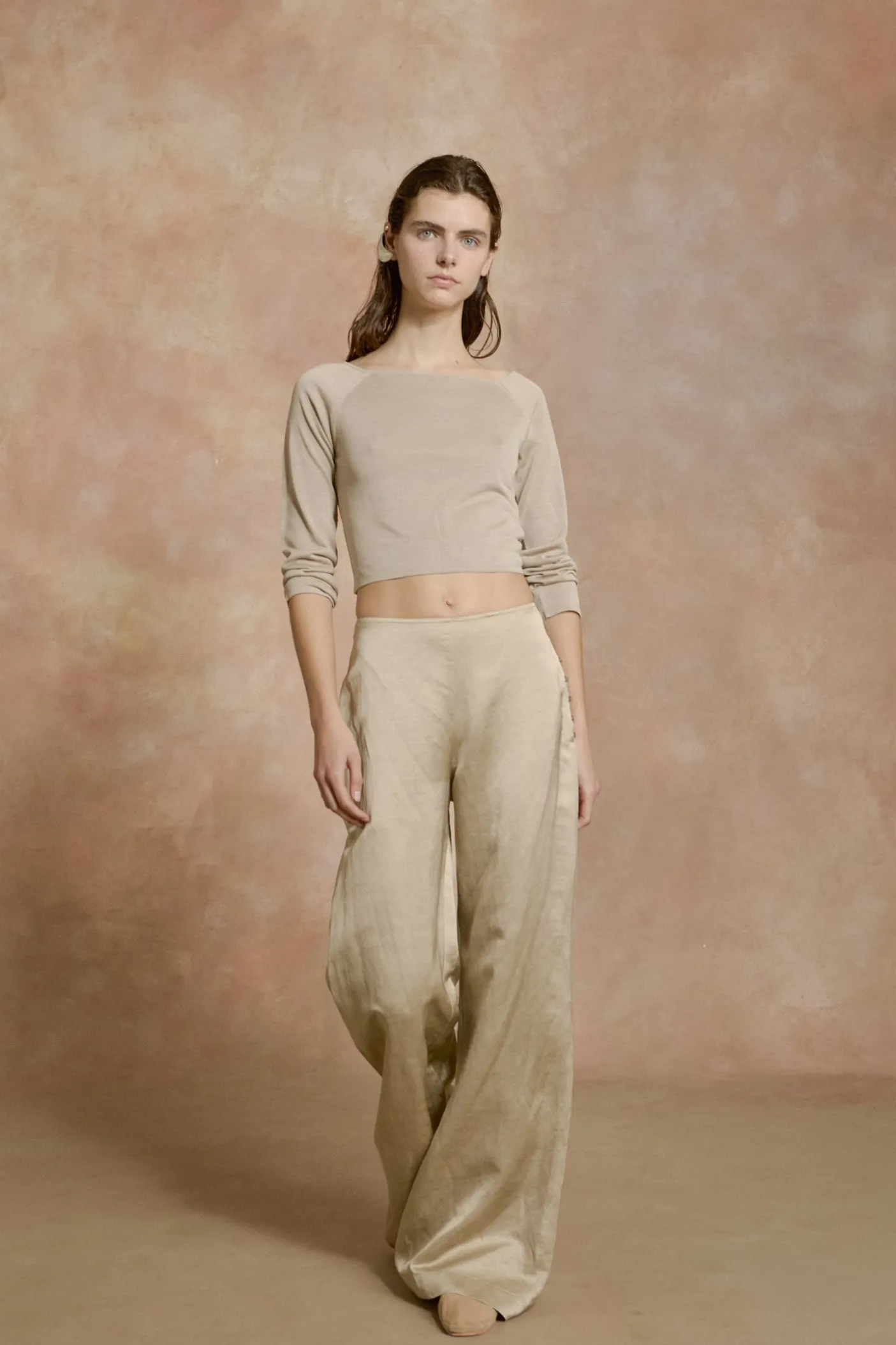 Paz, pantalon de campana nacar