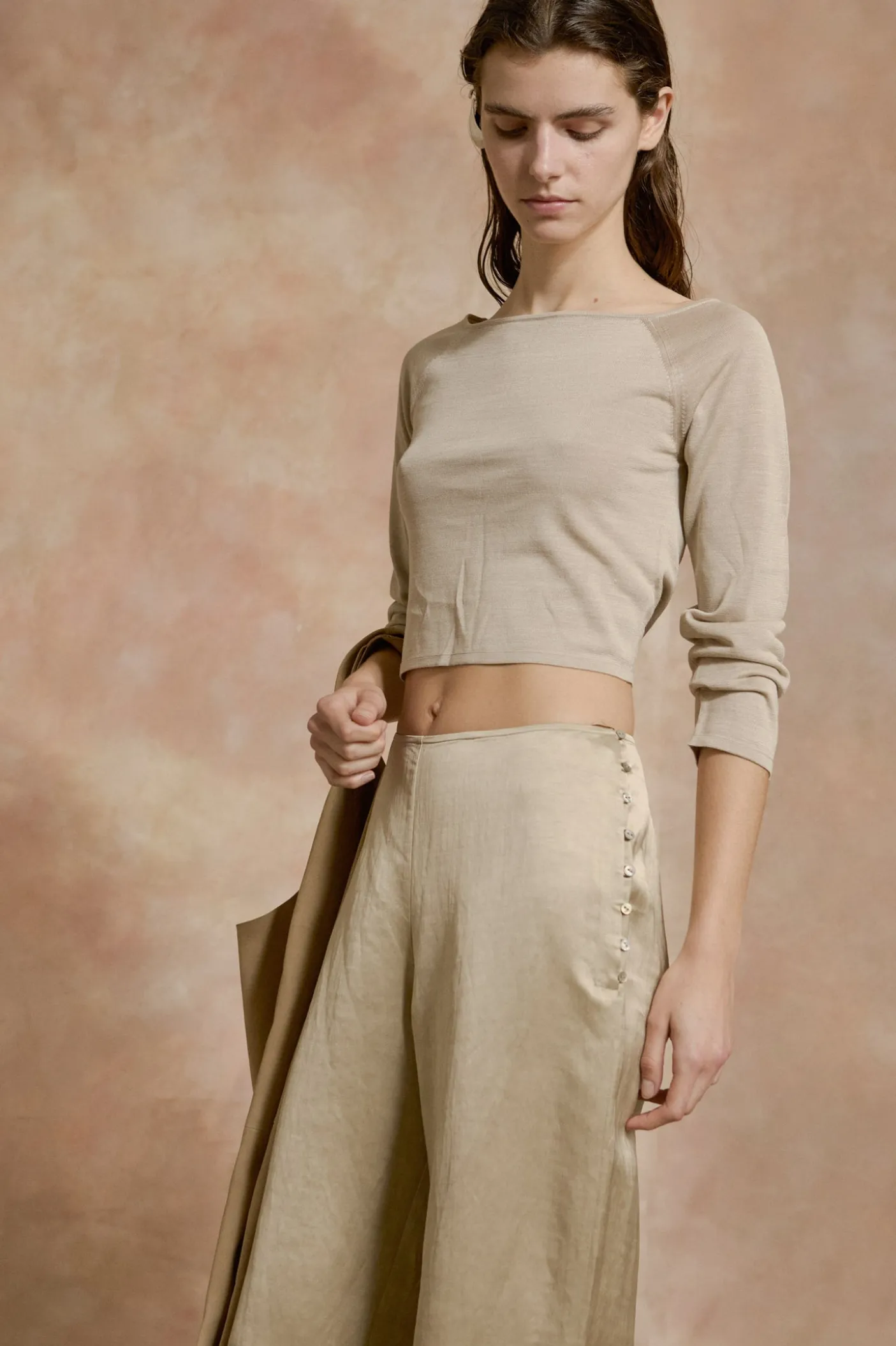 Paz, pantalon de campana nacar