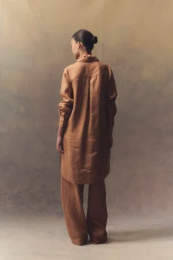 Rami, camisa larga en ramio terracota
