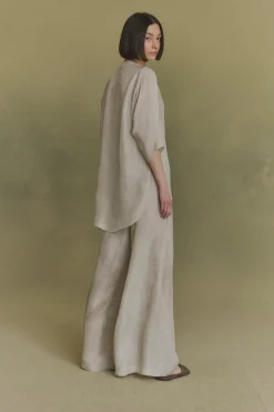 Salome, camisa de seda ceniza maltinto