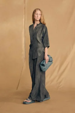 Salome, camisa de seda petroleo maltinto