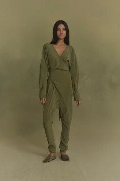 Serp, mono de seda stretch verde oliva