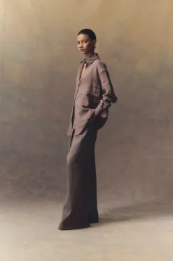She, pantalón lavanda