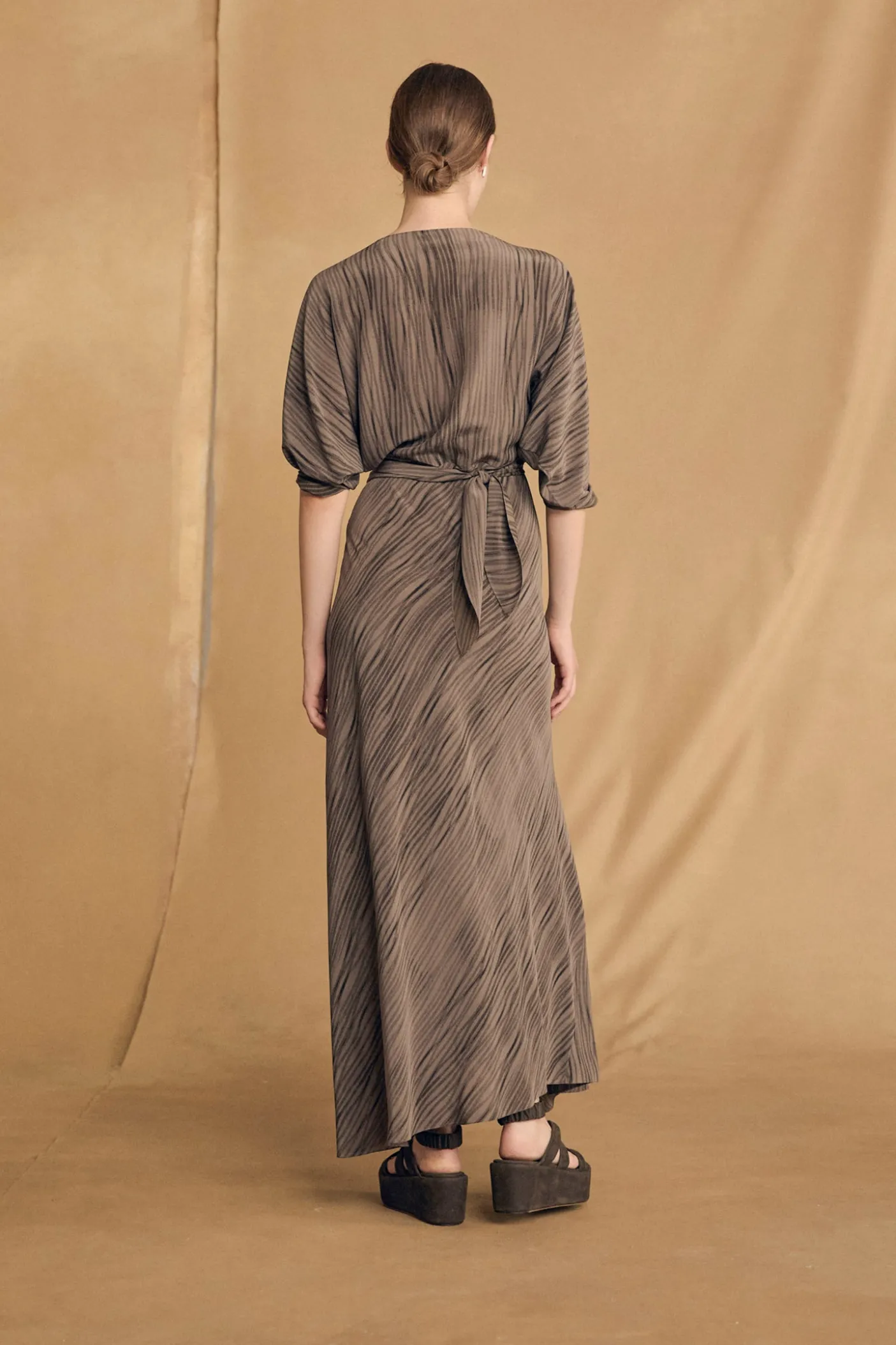 Tarantella, vestido de seda calma print