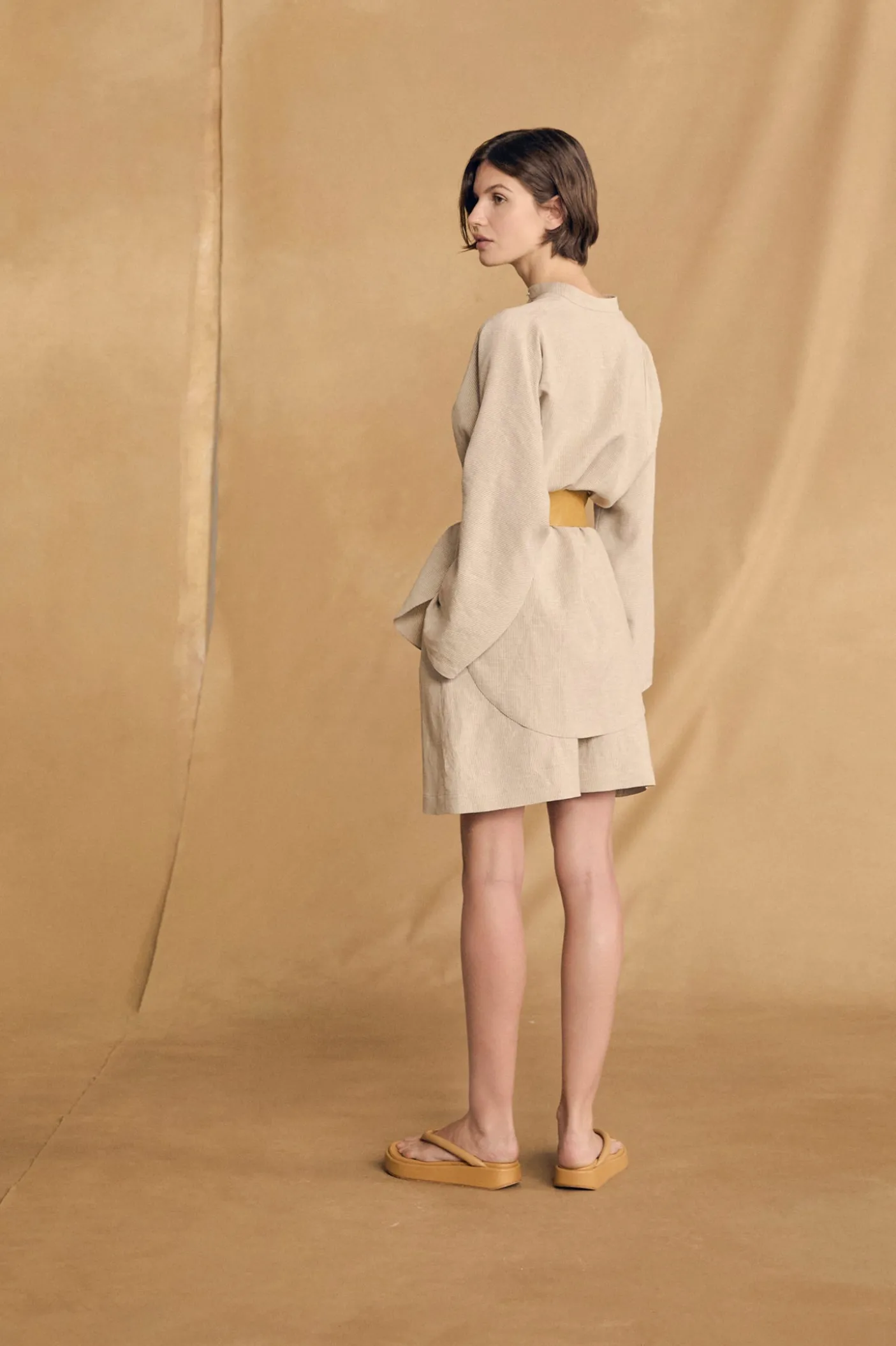 Tilo, gray and brown striped shorts