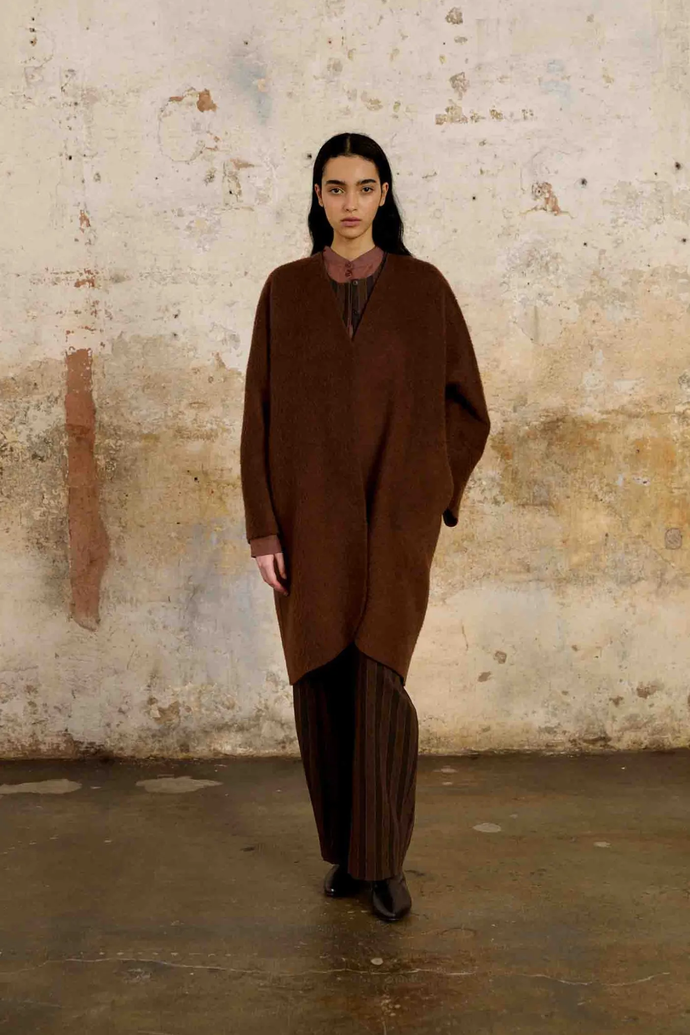 Tulip, baby camel coat
