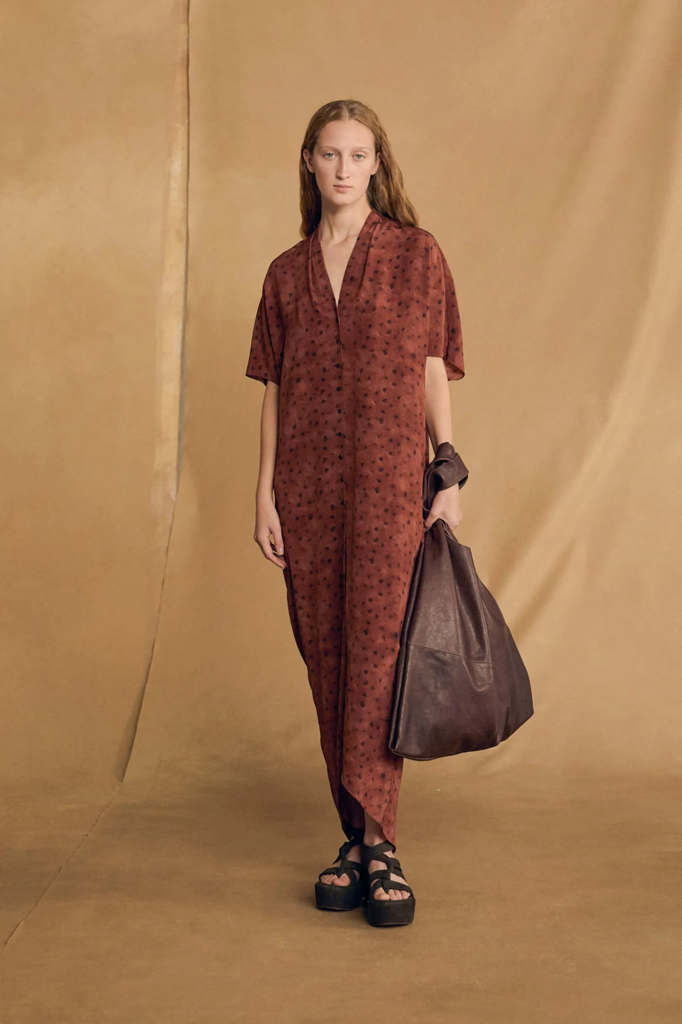 U XL, bolso de cuero granate oscuro