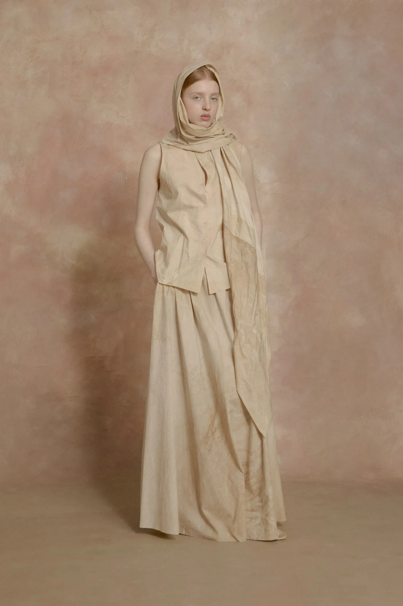 Yoko, fade beige long skirt
