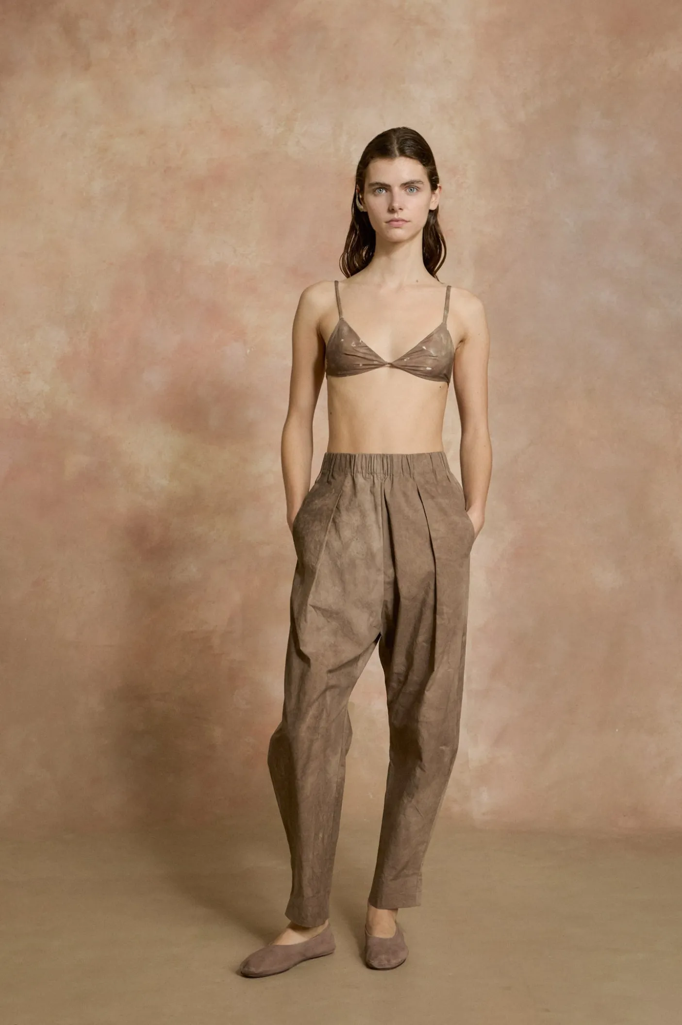 Yoko, fade cocoa pants